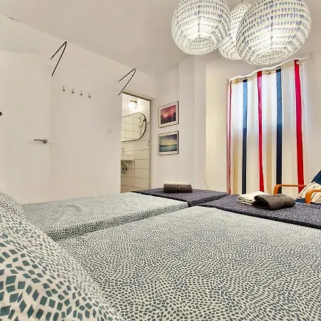 Lägenhet Casa Ana Con Jardin *