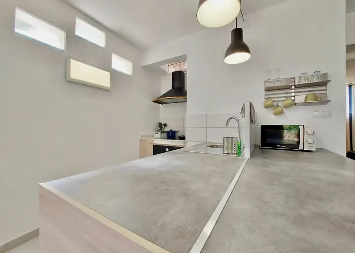 Casa Ana Con Jardin Apartment